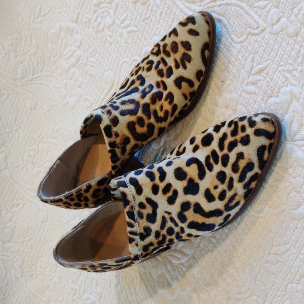 Crown Vintage Morrison Leather Leopard Print Fur Pointed Toe Slip-on Boots